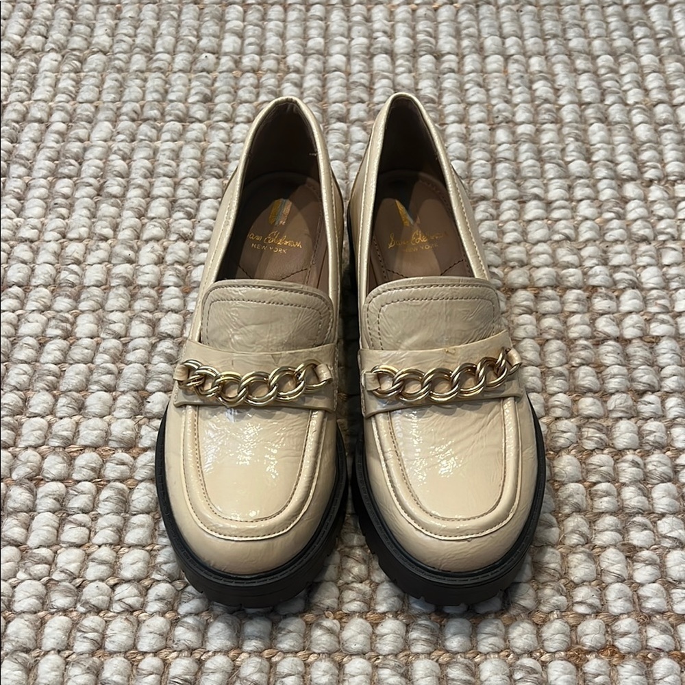 Elegant Beige Loafers with Gold Chain Detail by Sam Edelman